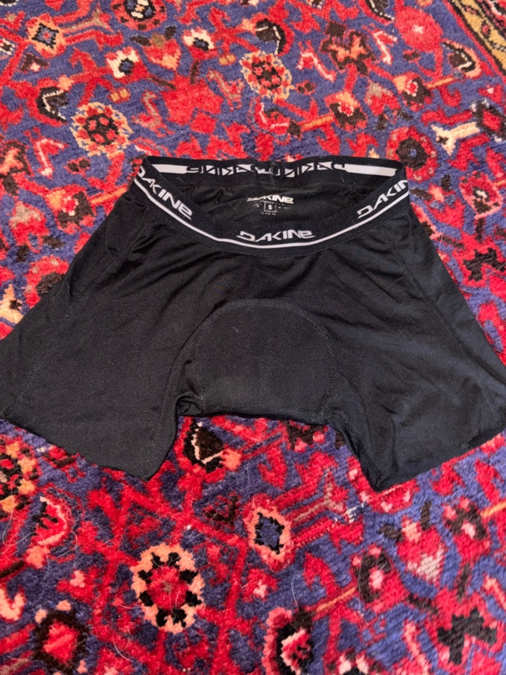 Dakine Black Womens padded bike shorts mtb
